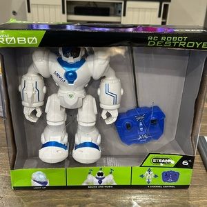 Vivitar Robo RC Robot Destroyer